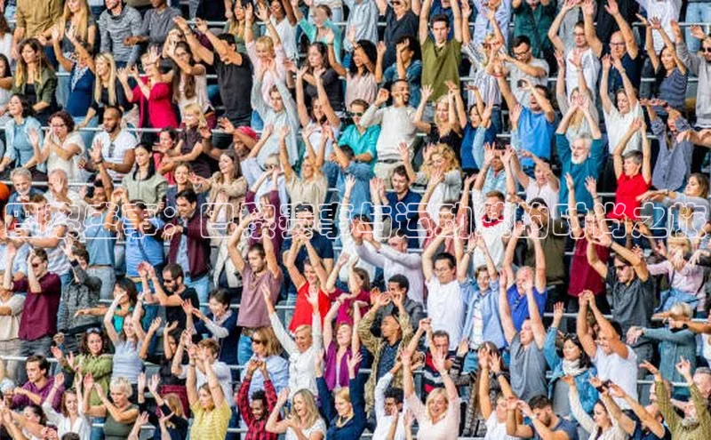 巴黎盛事：巴黎赛事与运动装的时尚之旅